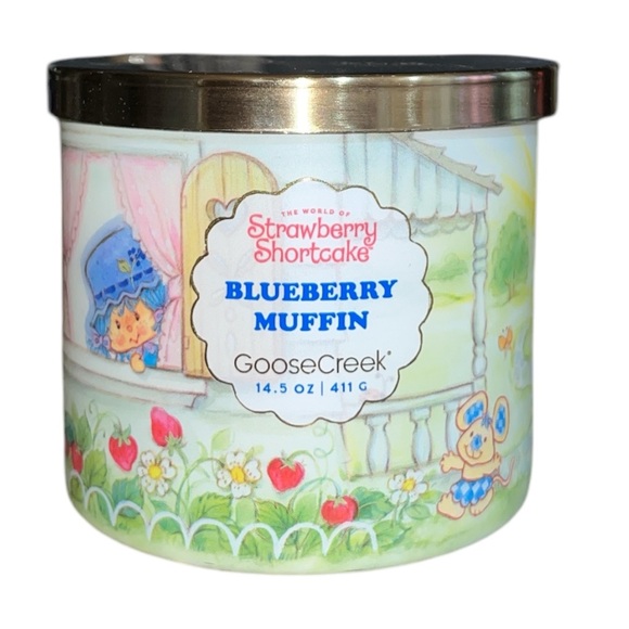Goose Creek Other - Strawberry Shortcake Blueberry Muffin 14.5 oz 3-Wick Candle